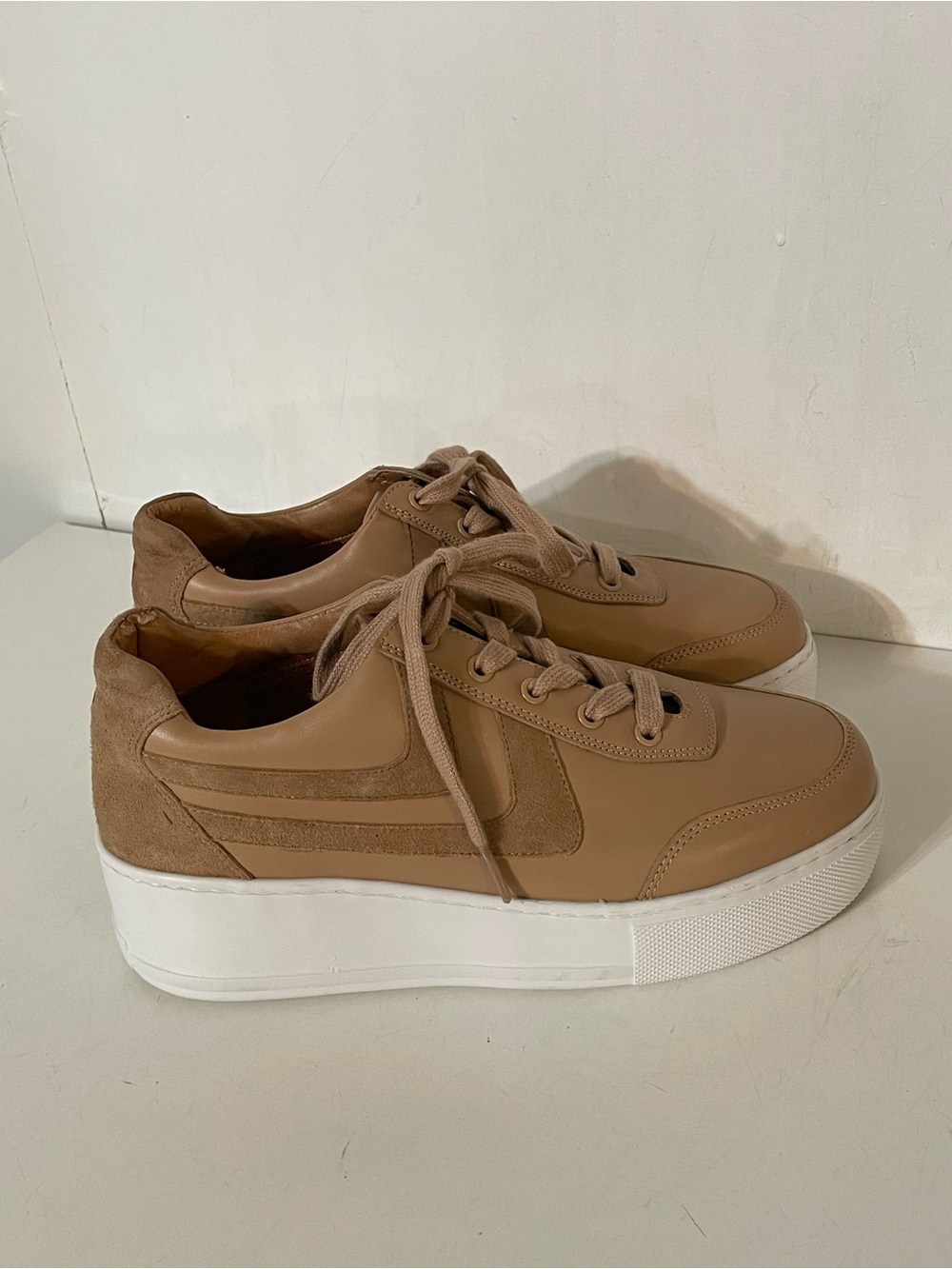 Joshua’s Platform Sneakers in Tan